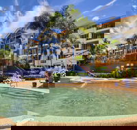 North Cove Waterfront Suites - Accommodation Yamba