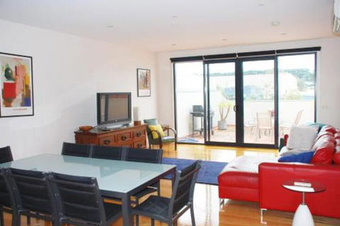 POSITION PERFECT CENTRAL INVERLOCH - Accommodation Yamba 0