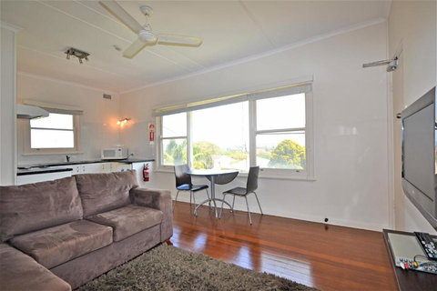 Breakers 4 2 Hill Street - Accommodation Yamba 5
