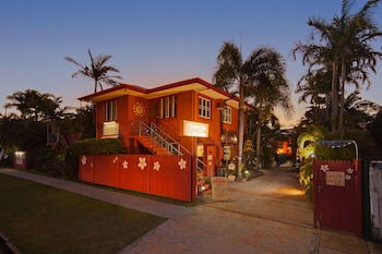 Travellers Oasis - Hostel - Accommodation Yamba 2