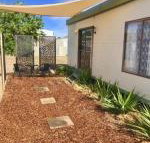 Cute Private Studio Flat with AIRCON - Accommodation Yamba