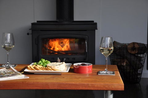Valle Laguna - Accommodation Yamba 7