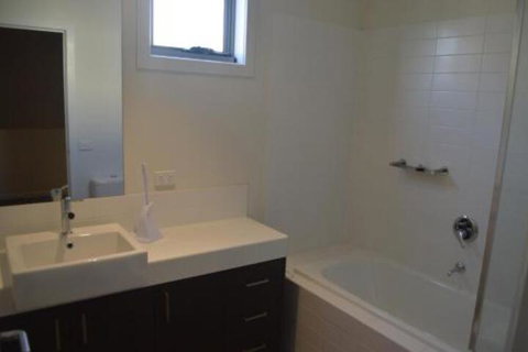 Family Friendly Unit - Accommodation Yamba 5