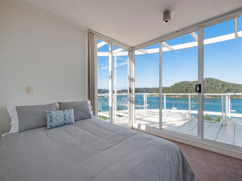 Penthouse 707 4 Bedroom Oceanview Penthouse - Accommodation Yamba 2