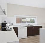 Beachbreak fall asleep to the sound of the ocean - Accommodation Yamba