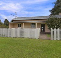 Station Masters Cottage classic quaint  nostalgia - Accommodation Yamba