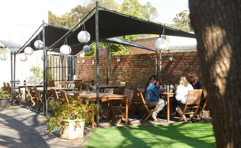 Grand Central Hotel - Accommodation Yamba 4