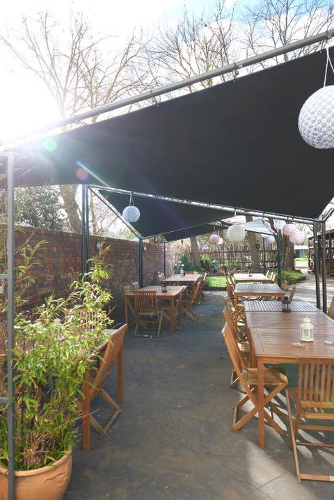 Grand Central Hotel - Accommodation Yamba 5