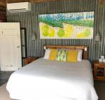 Bed in a Shed Vineyard Stay - Accommodation Yamba