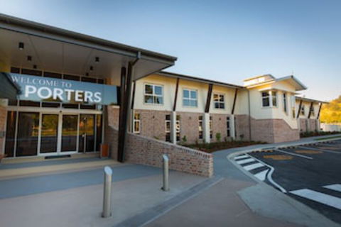Porters Plainland Hotel - Accommodation Yamba 0