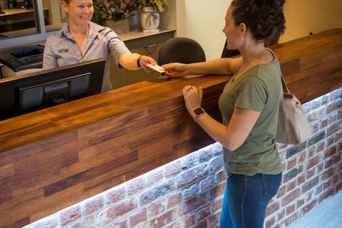 Porters Plainland Hotel - Accommodation Yamba 1