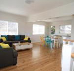 Bright  Breezy - Accommodation Yamba