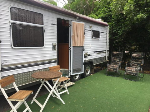 Luxury Caravan - Accommodation Yamba 3
