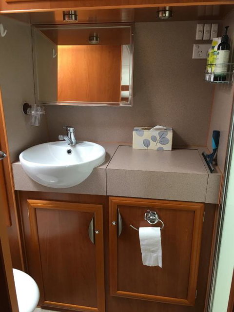 Luxury Caravan - Accommodation Yamba 1