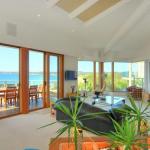 BEDARRA MOLLYMOOK BEACH - Accommodation Yamba 0