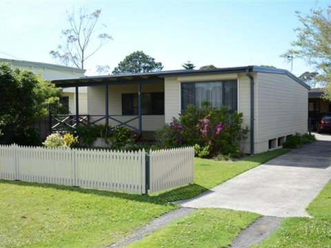 Rackham 12 - Accommodation Yamba 6