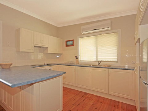 Rackham 12 - Accommodation Yamba 5