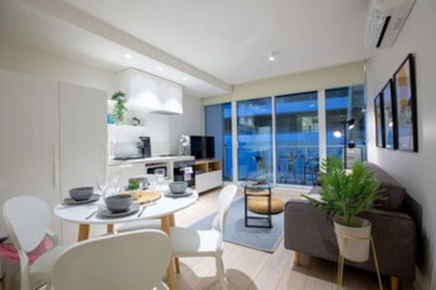 Stylish Luxurious Convenience At South Yarra Melbourne - Accommodation Yamba 0