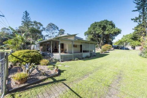 Bird Song Iluka NSW - Accommodation Yamba 0