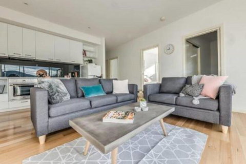 Marina View Apartment - Accommodation Yamba 0