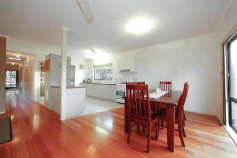 The Divide Rye Back Beach Hideaway - Accommodation Yamba 7