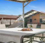 Cleveland Place walk to beach  shops - Accommodation Yamba