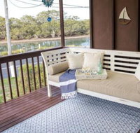 Kookas Nest waterfront home tranquil setting - Accommodation Yamba