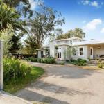 BARRIMA SOMERS BEACH - Accommodation Yamba 0