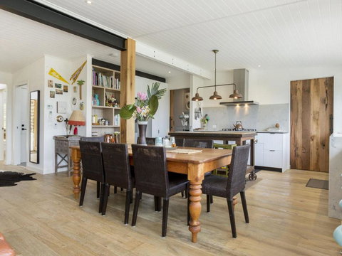 LANIKAI MOUNT MARTHA - Accommodation Yamba 3