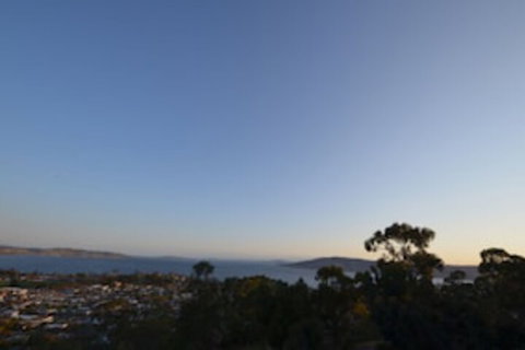 Hilltop House - Accommodation Yamba 0