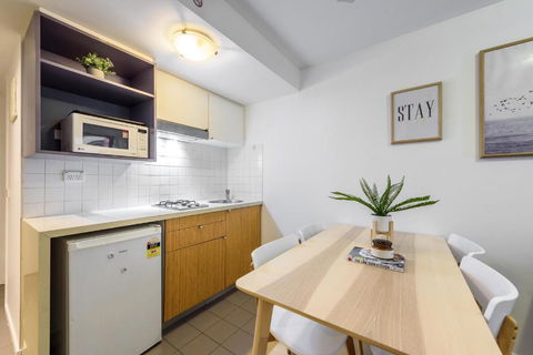 WOW Apartment On Flinders - Accommodation Yamba 3