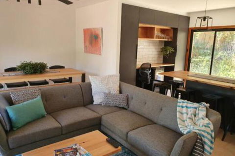 Seacliff Park Holiday Home - Accommodation Yamba 2