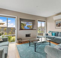 Ontario Way 1 Burrill Lake - Accommodation Yamba