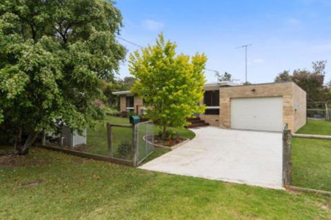 Rest Easy In Rye - Accommodation Yamba 2