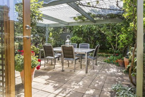 TUSCAN OASIS RYE - Accommodation Yamba 2