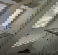 Byford House in the Glades - Accommodation Yamba