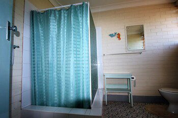 Pine Villas Walk To Beach Ocean Views - Accommodation Yamba 5