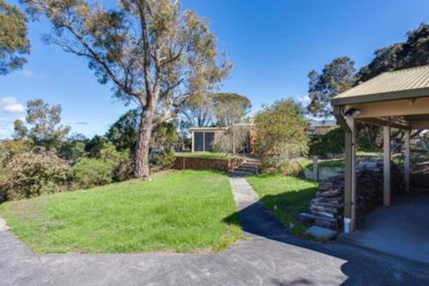 The View - Accommodation Yamba 3