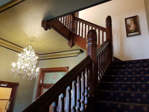 Madden's Commercial Hotel - Accommodation Yamba 6
