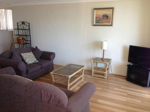 Beachpoint Unit 101 28 North Street - Accommodation Yamba 1