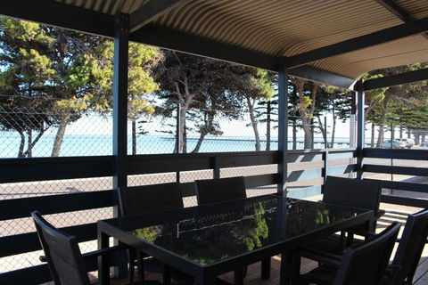 Ceduna Foreshore Caravan Park - Accommodation Yamba 6