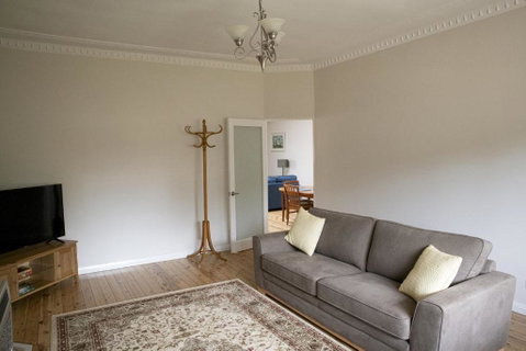 Rose Cottage Charming Double Brick Near Cook Park & CBD - Accommodation Yamba 6