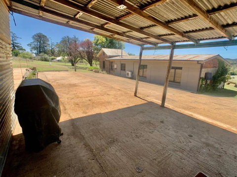 The Daydawn Dairy Perched High Simple Living & What A View! - Accommodation Yamba 5
