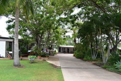 Hillview Motel - Accommodation Yamba 2