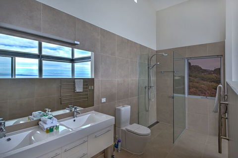 Halcyon - Accommodation Yamba 5