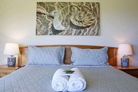 Augusta Beachfront Accommodation - Accommodation Yamba 7