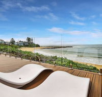 JoeAnne at Blue Bay Absolute Beachfront - Accommodation Yamba