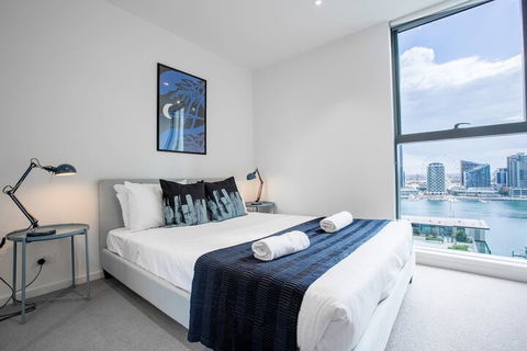 Melbourne Docklands Seaview Apartment At Collins St - Accommodation Yamba 4