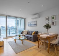 Melbourne Docklands Seaview Apartment At Collins St - Accommodation Yamba
