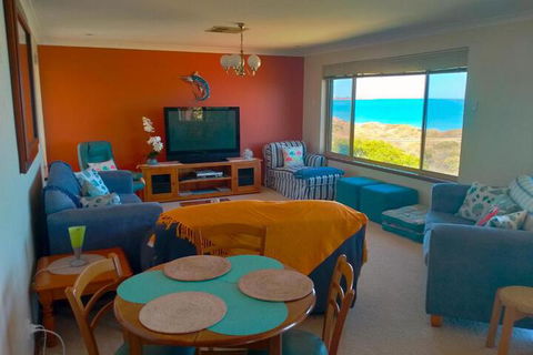 Watersun Beach House - Accommodation Yamba 2